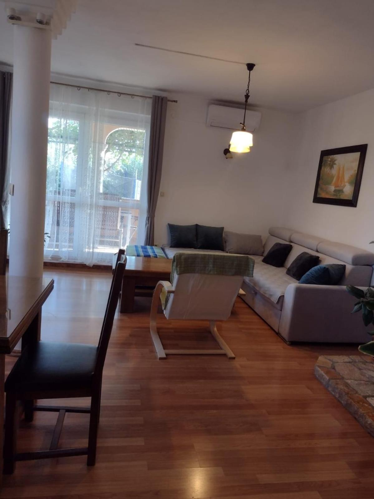 Spacious Apartment With Parking&Garden Marčana Стая снимка